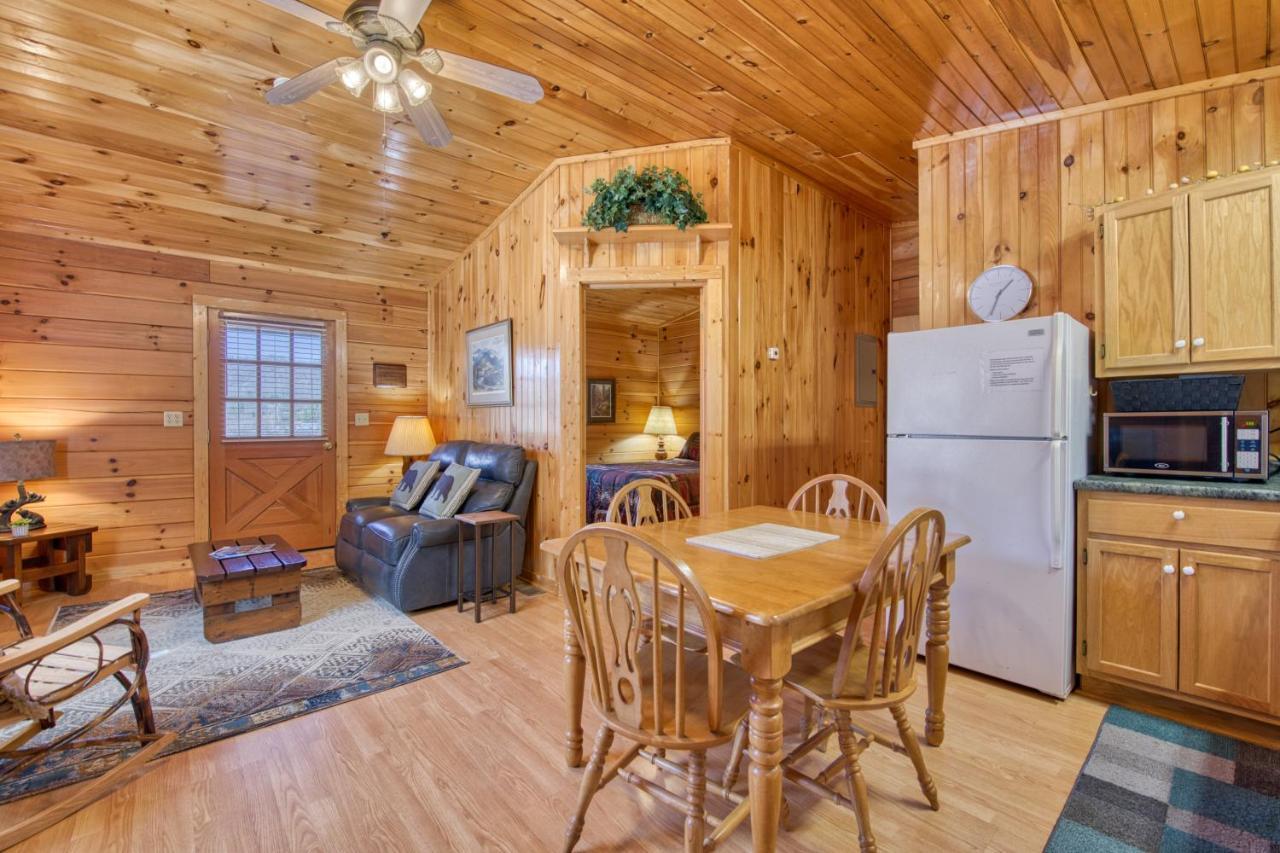 Campground Cabin Lake Junaluska Buitenkant foto
