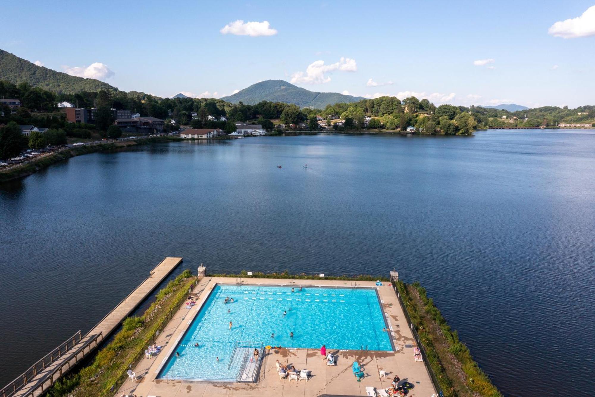 Campground Cabin Lake Junaluska Buitenkant foto