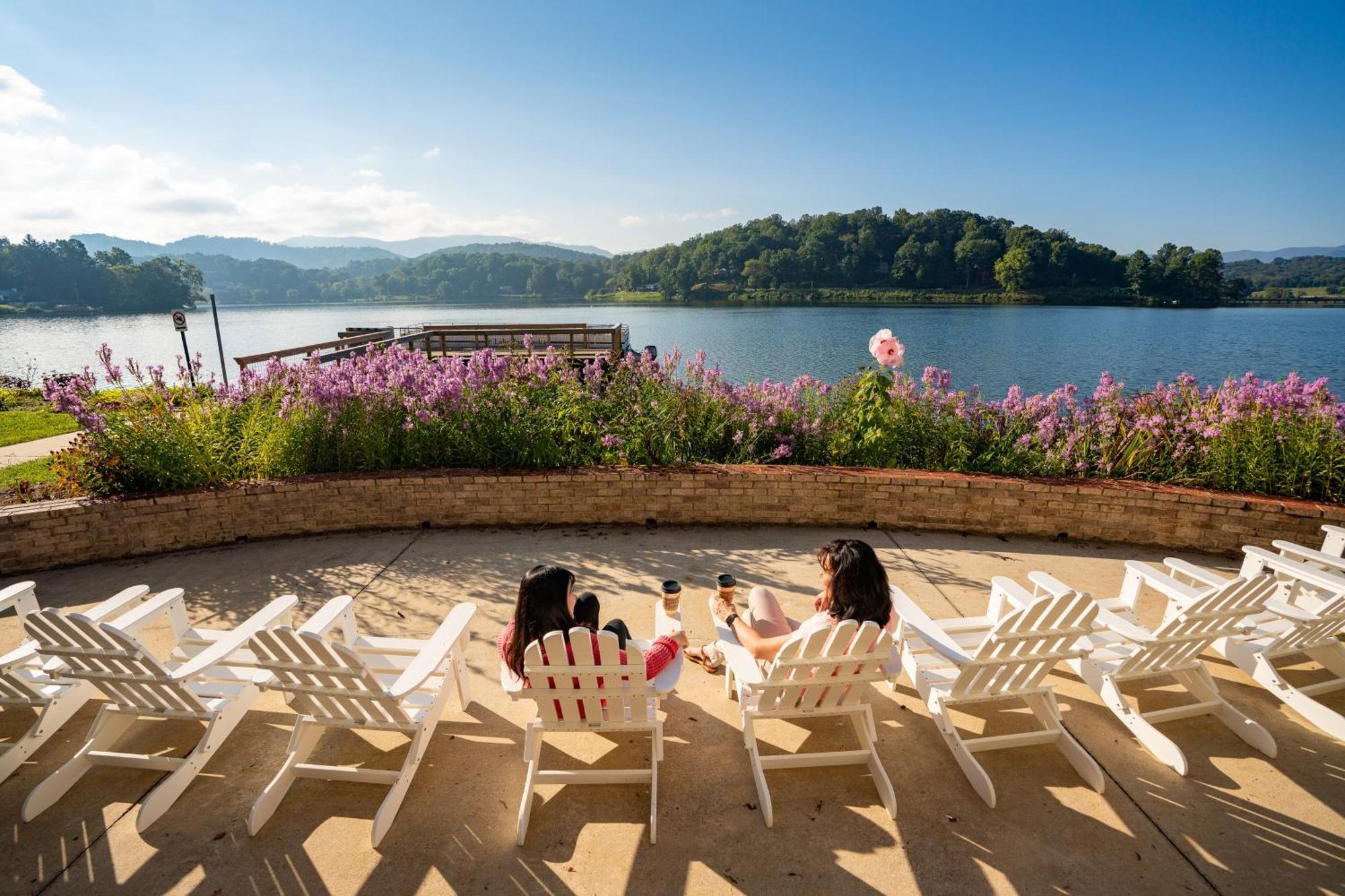 Campground Cabin Lake Junaluska Buitenkant foto